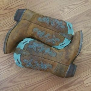 {Justin Boots} Cowgirl Boots Size 8